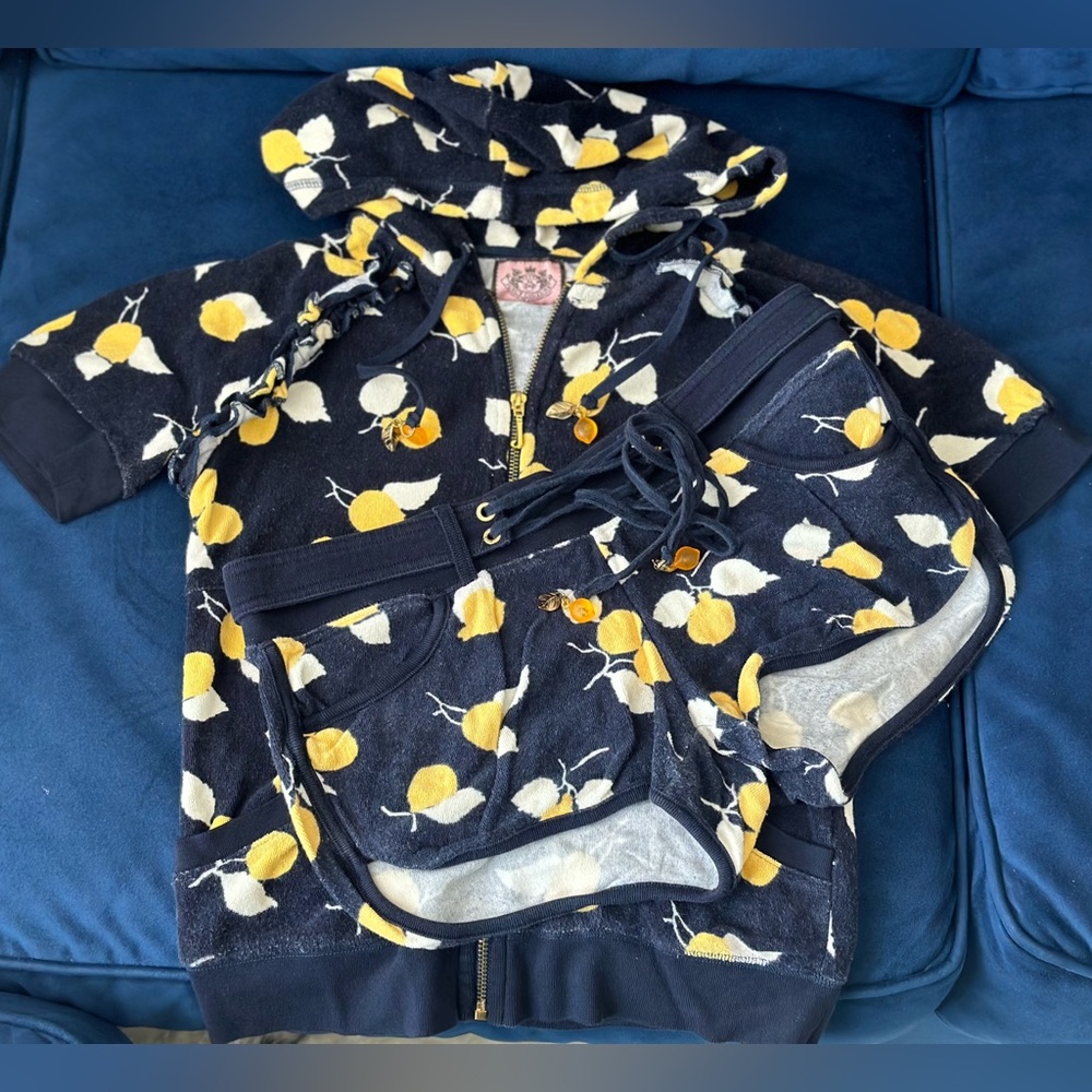 Original terry cloth Juicy Couture set (sz S)